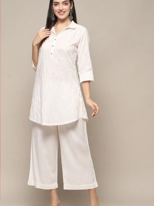 WHITE COTTON STRAIGHT TOP